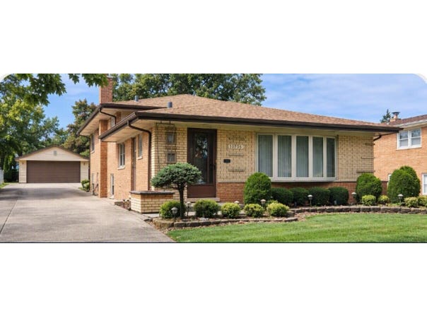 10736 Lawler Avenue, Oak Lawn, IL 60453