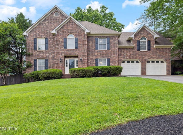302 Bigtree Drive, Knoxville, TN 37934