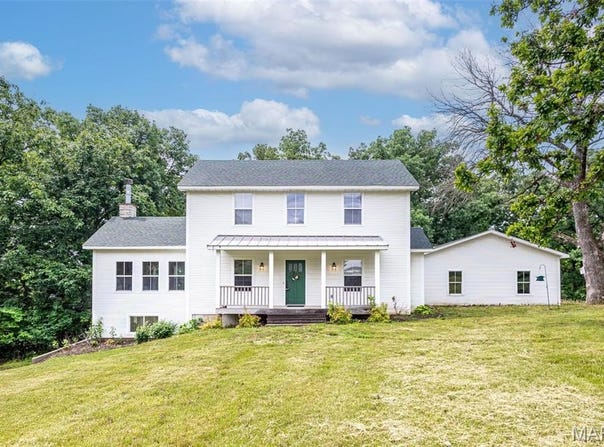 720 E Breedlove Drive, Sturgeon, MO 65284