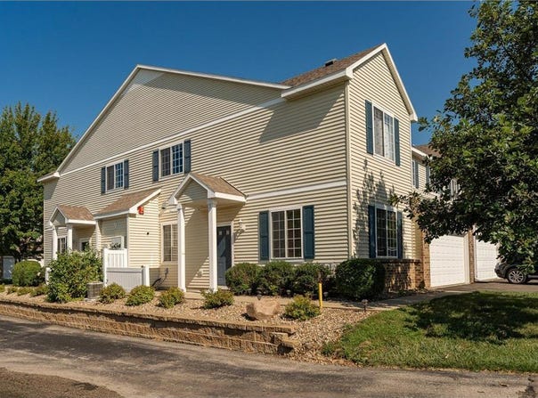 6302 29th Avenue NW, Rochester, MN 55901