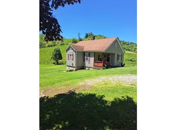 2807 Comers Rock Road, Elk Creek, VA 24362