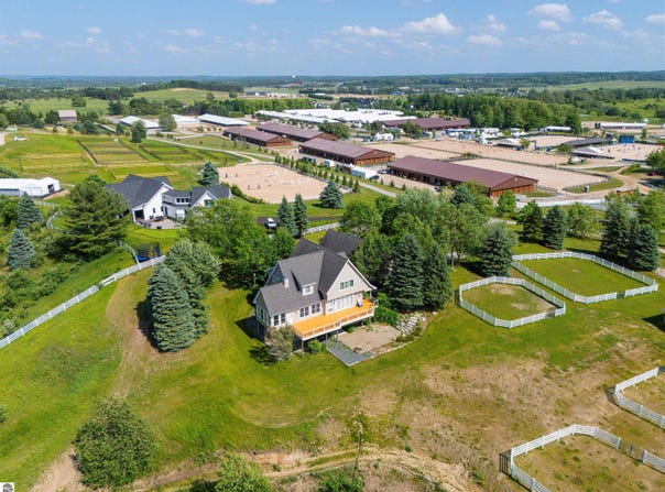 6075 Arabian Lane, Williamsburg, MI 49690