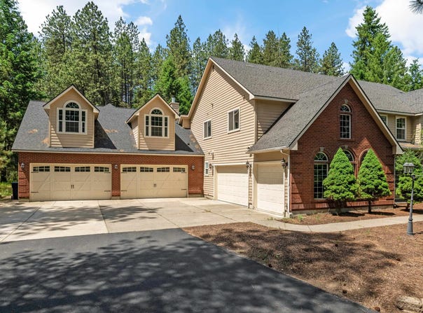 16417 N Napa Ln, Spokane, WA 99208