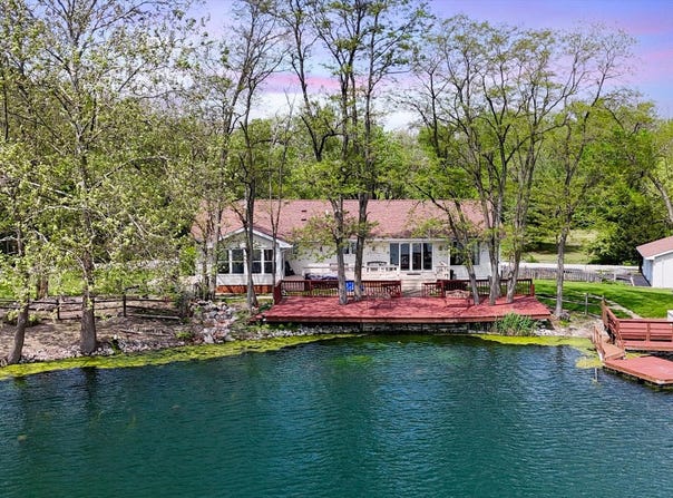 59 Vj Drive, Oakwood, IL 61858