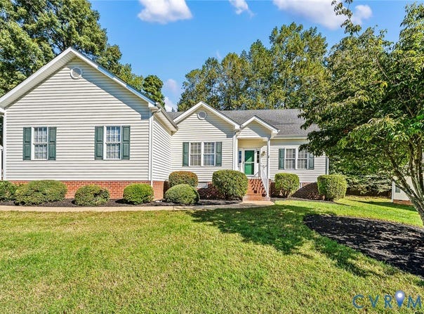 12224 Hollow Oak Court, Midlothian, VA 23112