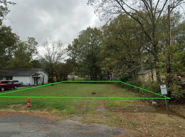Thomas Circle, Lonoke, AR 72086