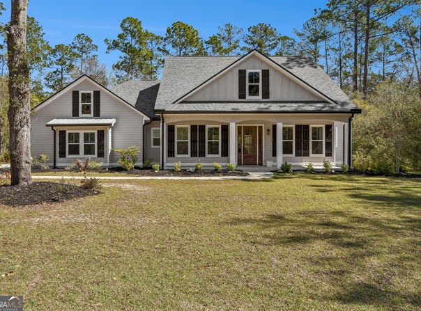 105 Sunset Drive, Woodbine, GA 31569