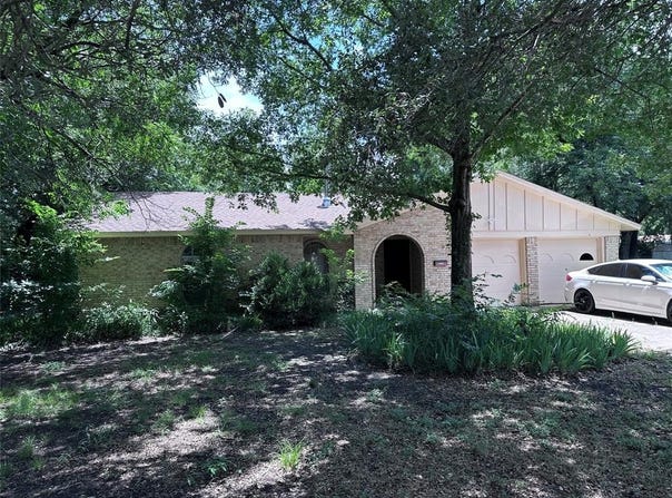 6712 Joanne Court, Richland Hills, TX 76118