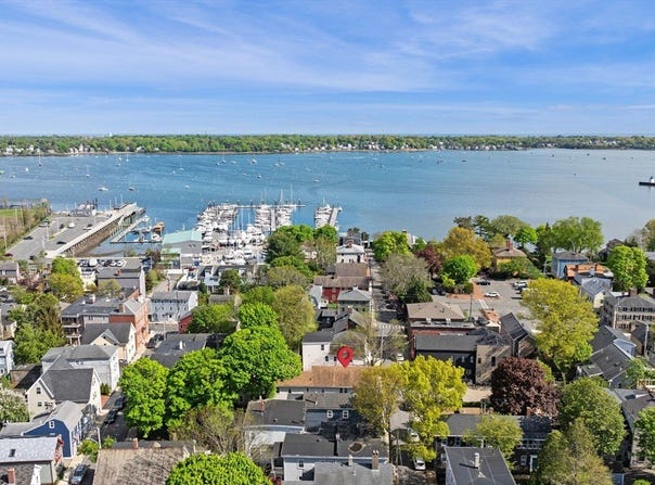23 Turner St, Salem, MA 01970