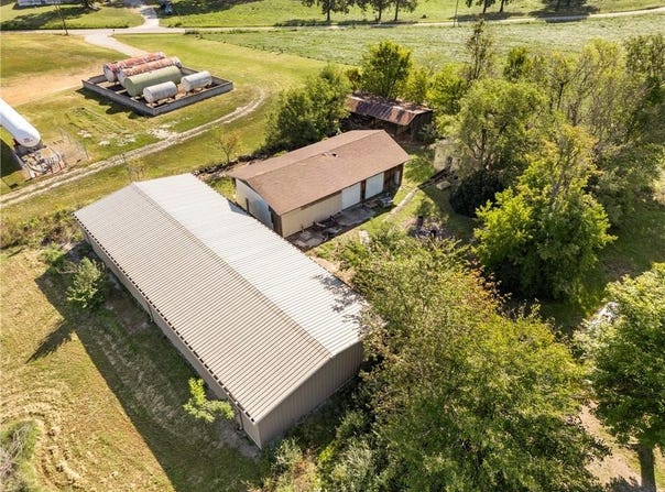 12158  E 62  HWY, Harrison, AR 72601