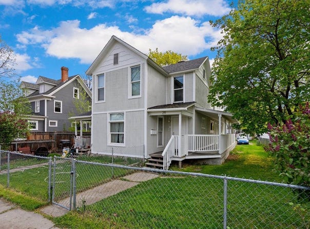 29 3rd Avenue East, Kalispell, MT 59901