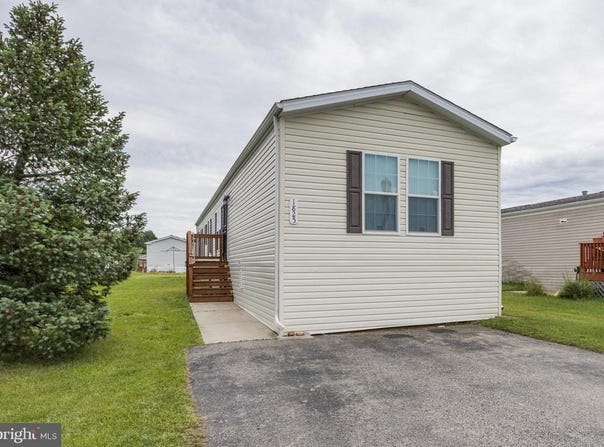 1825 SONYA WAY, BEAR, DE 19701