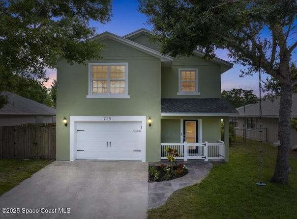 725 61st Avenue, Vero Beach, FL 32968