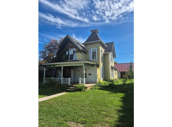408 Superior Avenue, Tomah, WI 54660-1638