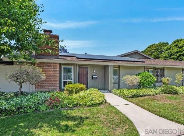 340 Fireside St, Oceanside, CA 92058