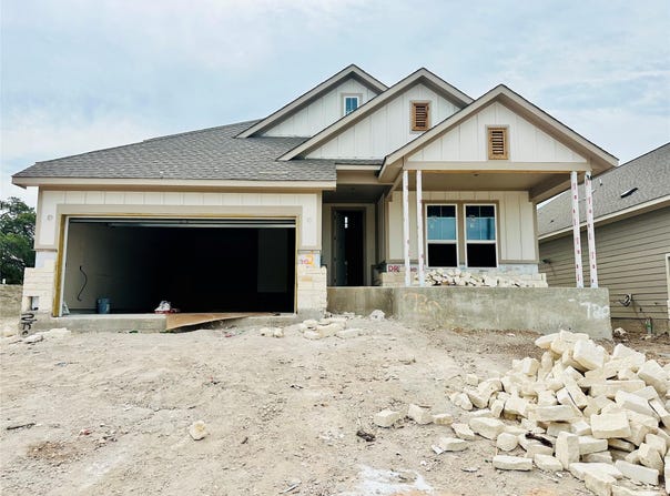 730 Sage Thrasher CIR, Dripping Springs, TX 78620