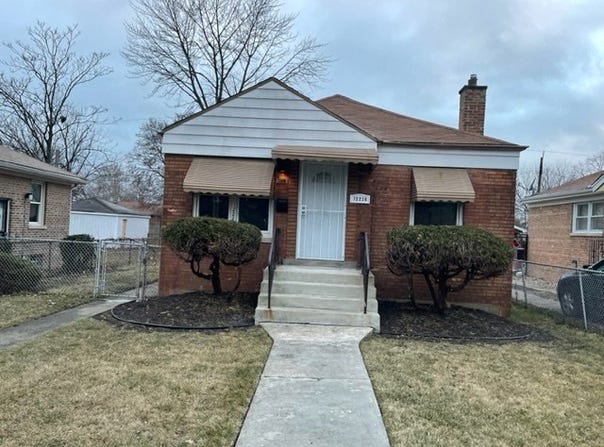 12226 S Elizabeth Street, Chicago, IL 60643