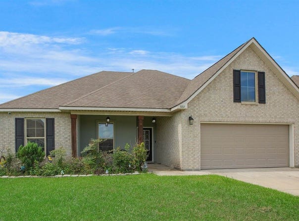 322 Valcour Place, Youngsville, LA 70592