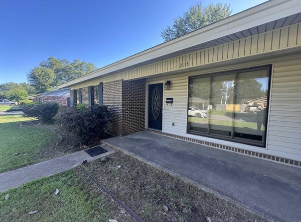 213 S ADCOCK, Dumas, AR 71639