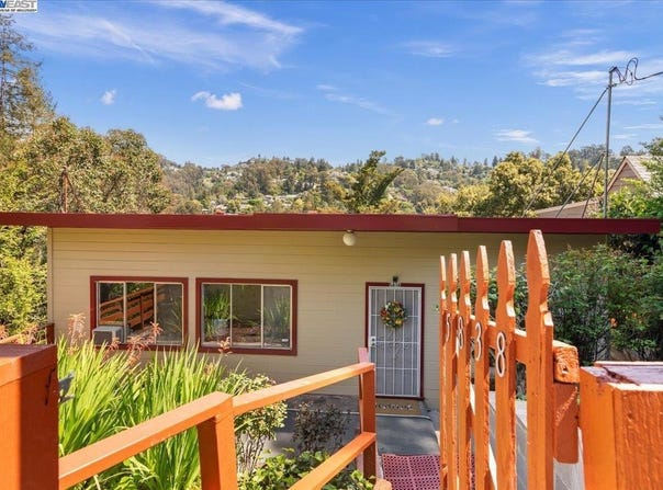 5838 Nottingham Dr, Oakland, CA 94611
