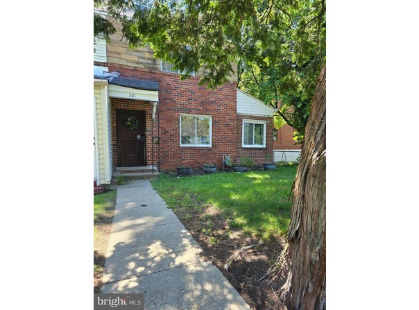 201 34TH STREET NE, WASHINGTON, DC 20019