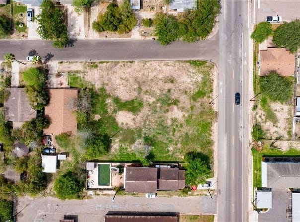 513 S 4th Avenue, Edinburg, TX 78539