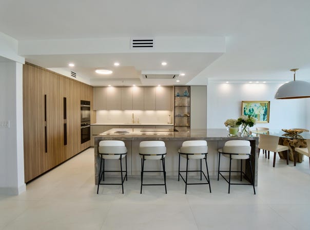 20201 E Country Club Drive, Aventura, FL 33180