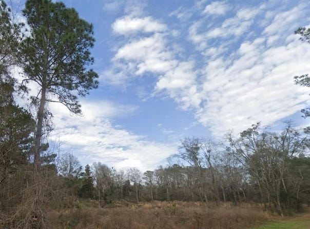 100 N Cypress Street, Other Florida, FL 32568