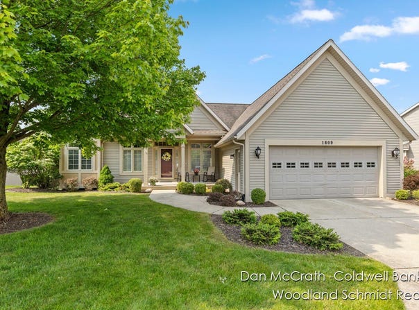 1809 WOODSIDE TRAIL NW, GRAND RAPIDS, MI 49504