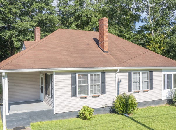 400 Lawrence, Hogansville, GA 30230