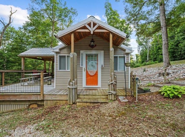 216 Hidden Valley Ln, Hudson, KY 40145