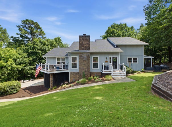 1706 Colonial Way Circle, Hixson, TN 37343