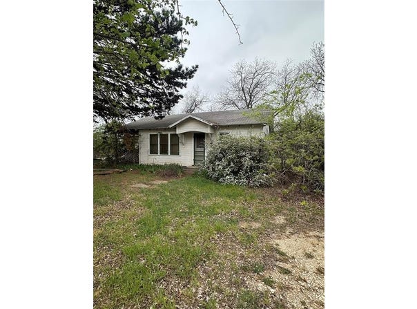 214 Cherry Street, Clyde, TX 79510
