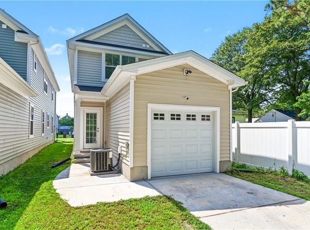1435 Seaboard Avenue, Chesapeake, VA 23324