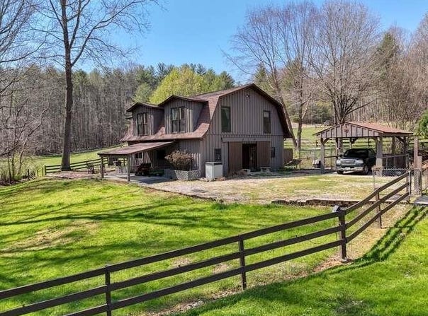 1275 Hells Hollow Road, Blue Ridge, GA 30513
