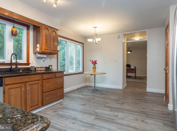 206 BARBERRY DRIVE, WILMINGTON, DE 19808