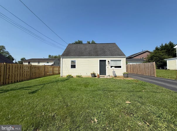 103 COLFAX DRIVE, MANASSAS PARK, VA 20111