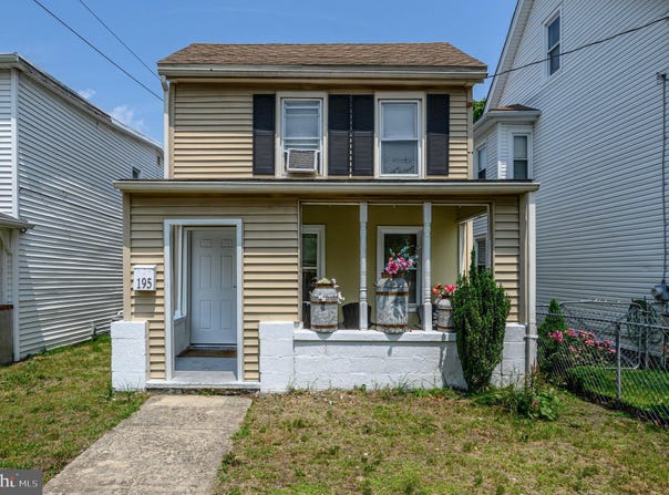 195 WASHINGTON STREET, MOUNT HOLLY, NJ 08060