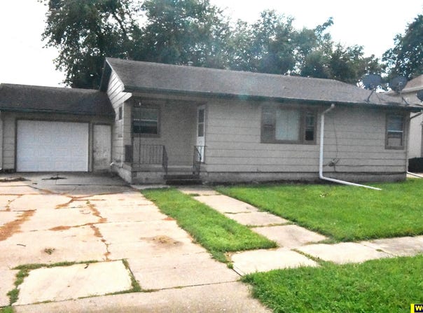 625 W Eagle Street, Arlington, NE 68002