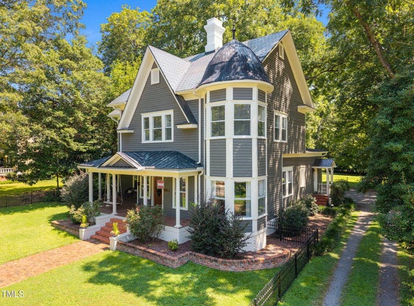 410 College Street, Oxford, NC 27565
