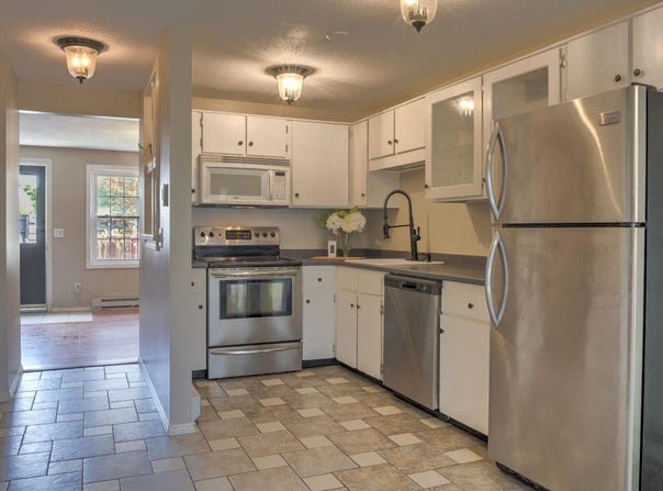 818 Court Street, Keene, NH 03431