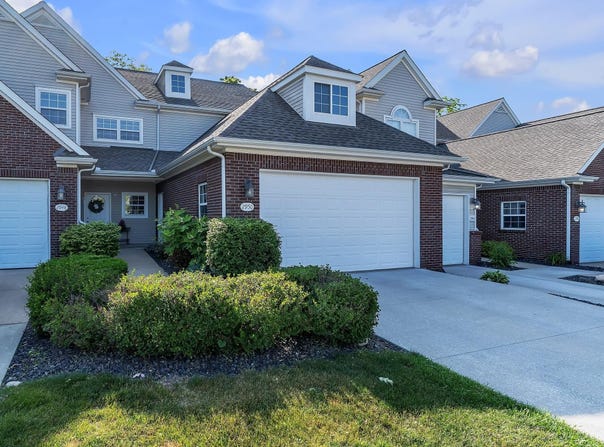 2950 Hunley Drive, Ann Arbor, MI 48105