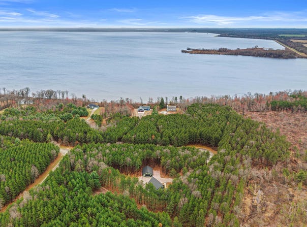W5430 Southview Drive, Necedah, WI 54646