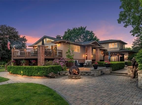 8950 Riverview, Dexter Twp, MI 48169