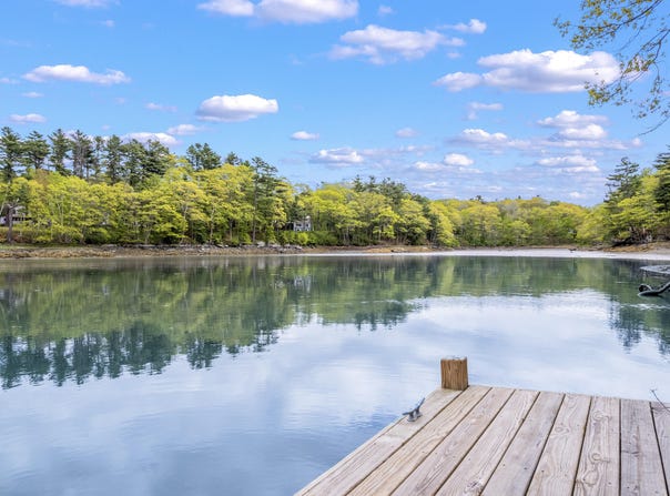 21 Harpswell Islands Road, Harpswell, ME 04079