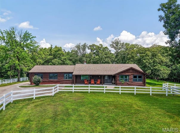 21 Timberland Drive, Foristell, MO 63348