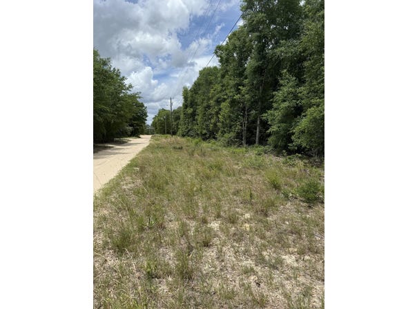 Christopher Lane, Crestview, FL 32539
