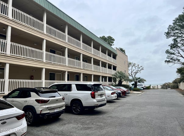 239 Beach City Road, Hilton Head Island, SC 29926
