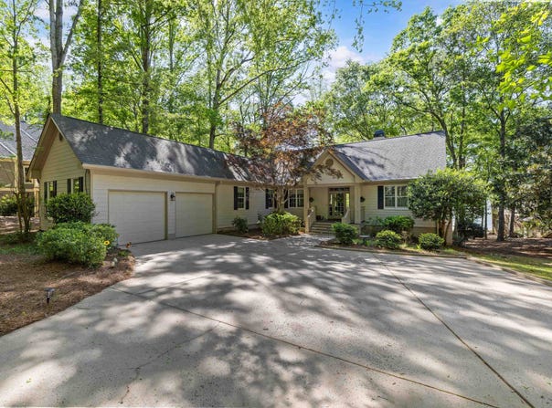 129 BARRINGTON HALL DRIVE, Eatonton, GA 31024