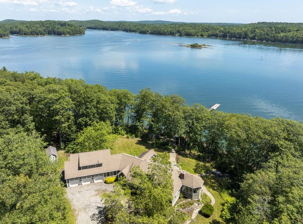 50 Higbee Lane, Boothbay, ME 04571